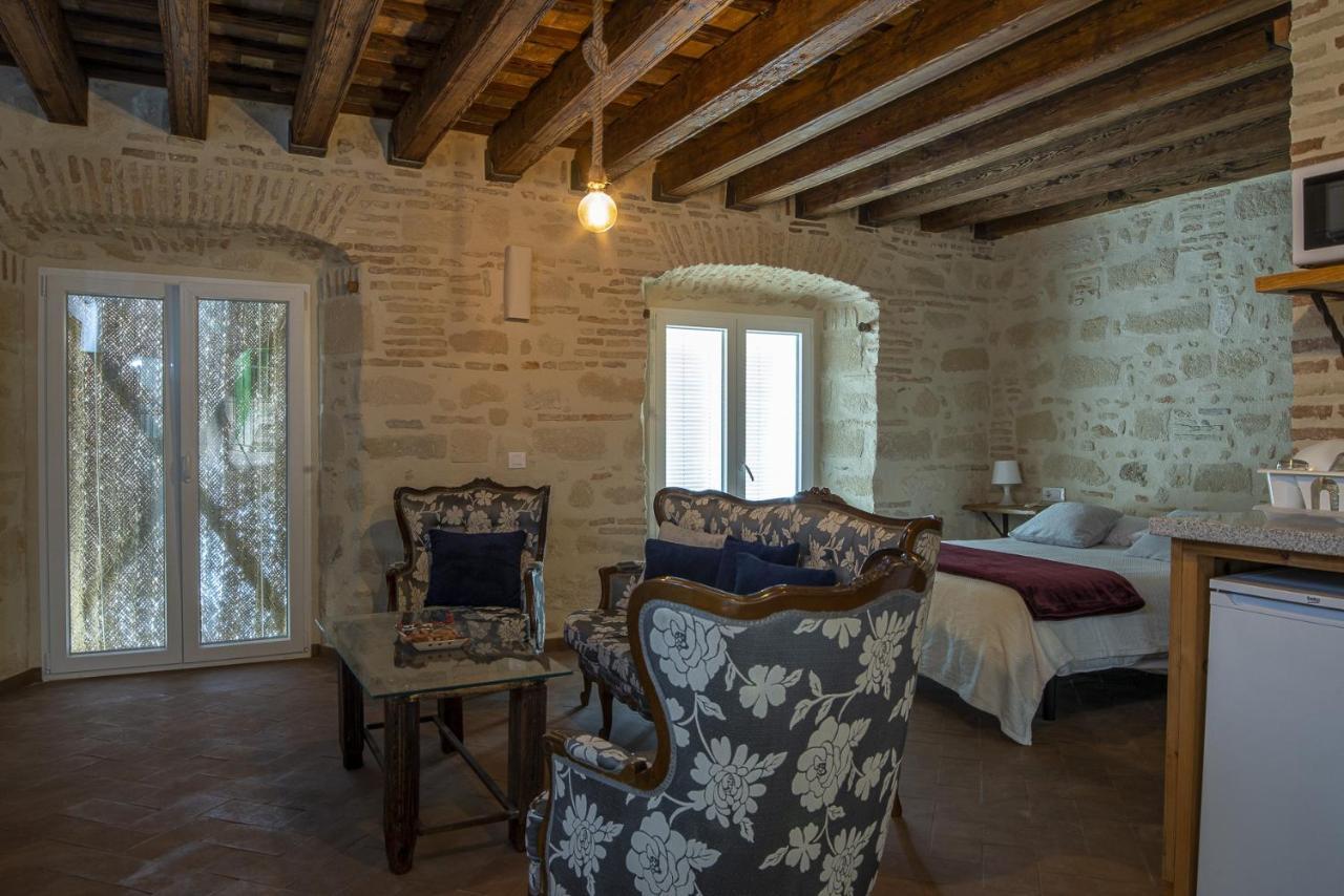 Palacio La Cruz Bajo C Эль-Пуэрто-де-Санта-Мария Экстерьер фото